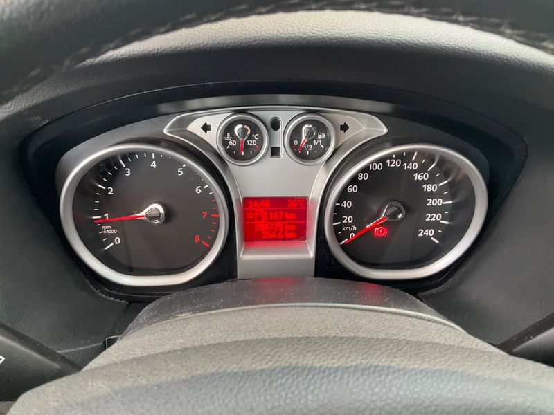 Ford Focus 1.6 Viva 2010 – снимка 4