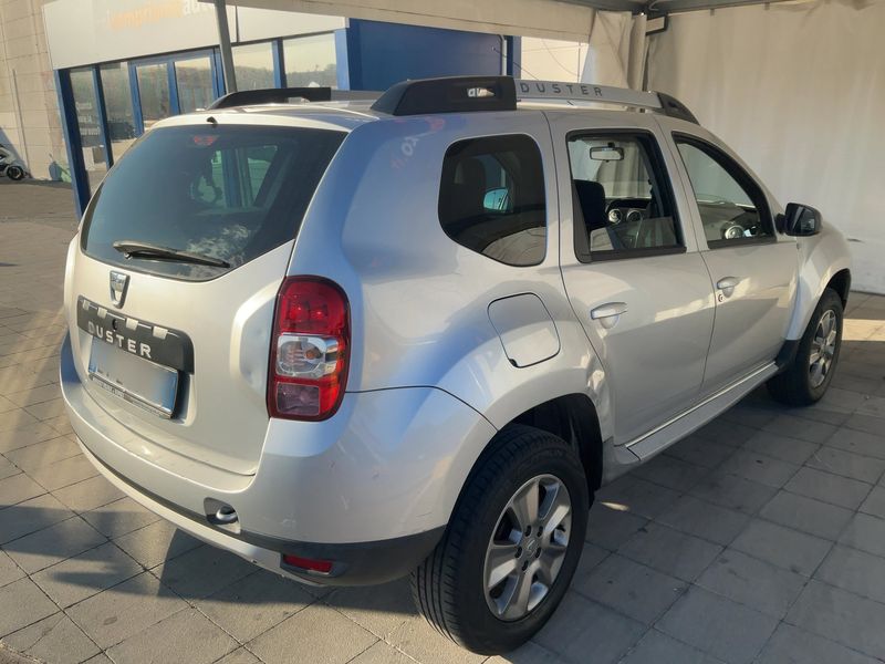 Dacia Duster 1.5 dCi Laureate 4x2 2014 – снимка 8