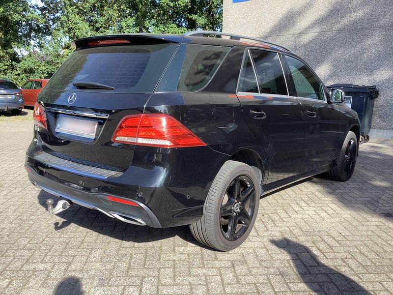Mercedes-Benz GLE-Klasse GLE 250 d 4Matic AMG Line 2018 – снимка 8