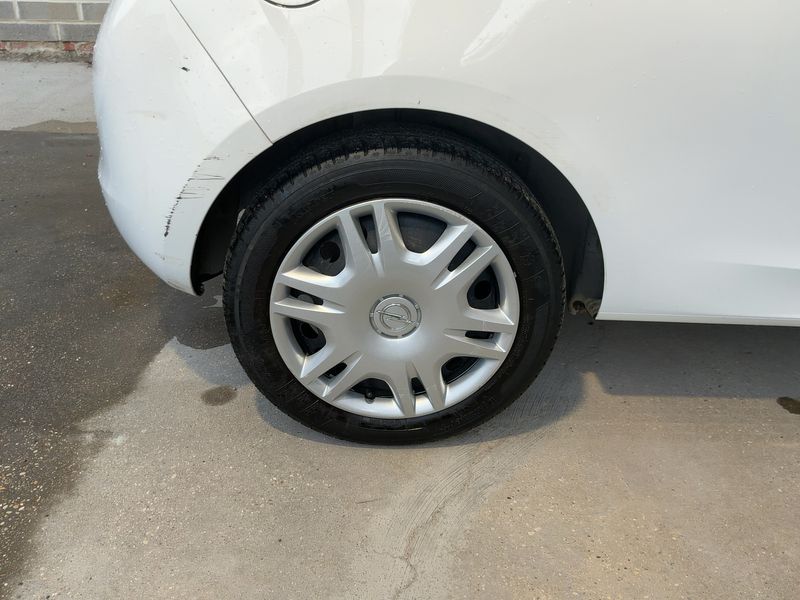 Opel Corsa 1.4 LPG Advance 2019 – снимка 9