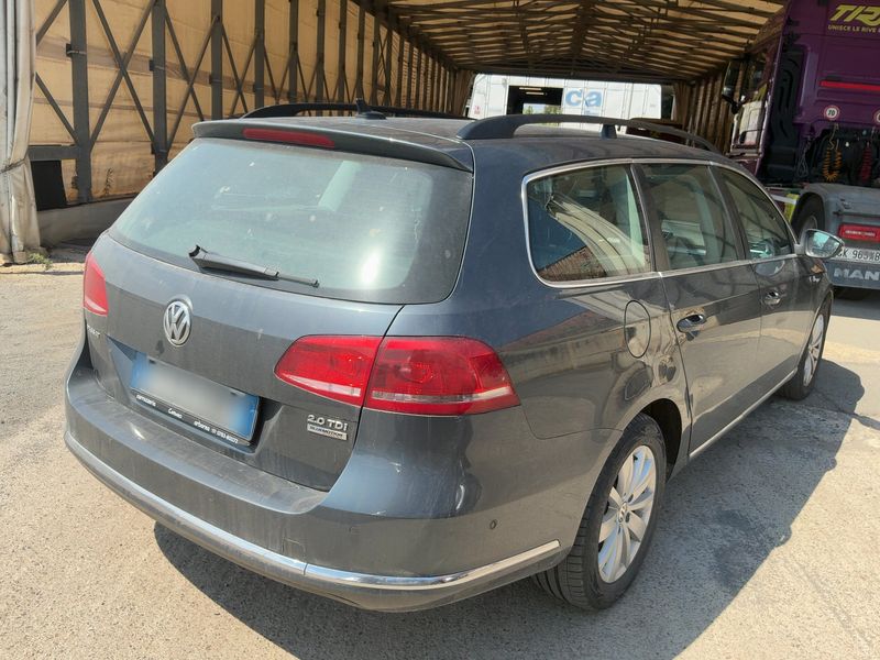 Volkswagen Passat 2.0 TDI Comfortline BlueMotion Tech 2014 – снимка 6