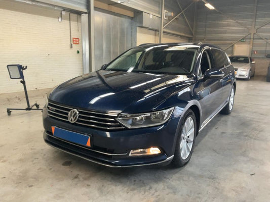 Volkswagen Passat 2.0 TSI Comfortline BlueMotion Tech 2016 – снимка 1