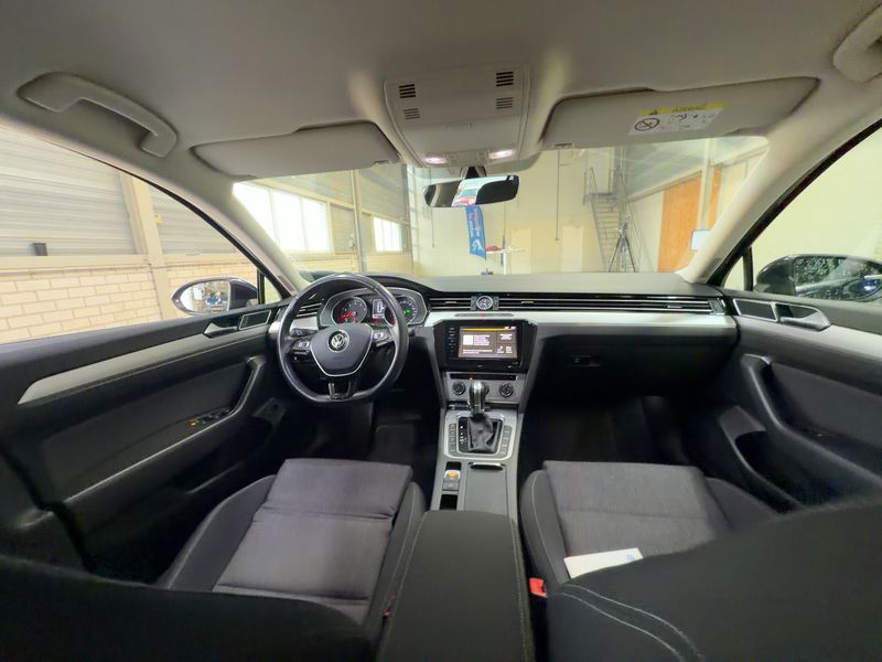 Volkswagen Passat 2.0 TSI Comfortline BlueMotion Tech 2016 – снимка 17