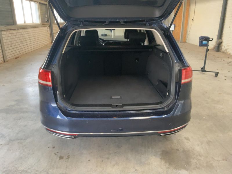 Volkswagen Passat 2.0 TSI Comfortline BlueMotion Tech 2016 – снимка 15
