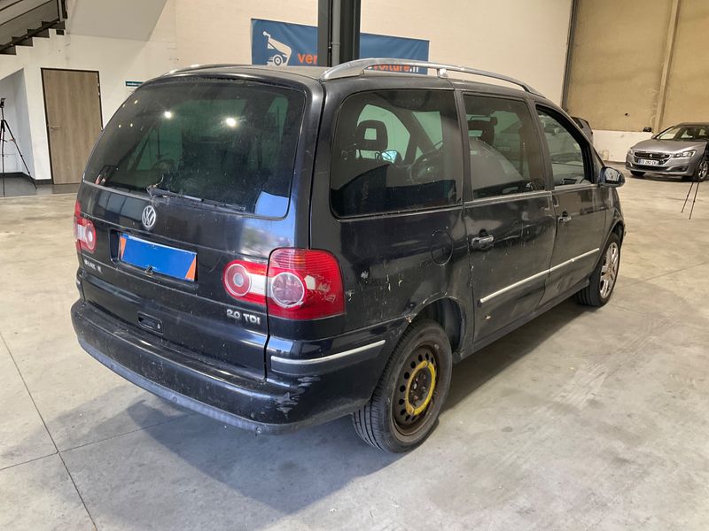 Volkswagen Sharan 2.0 TDI 2007 – снимка 2