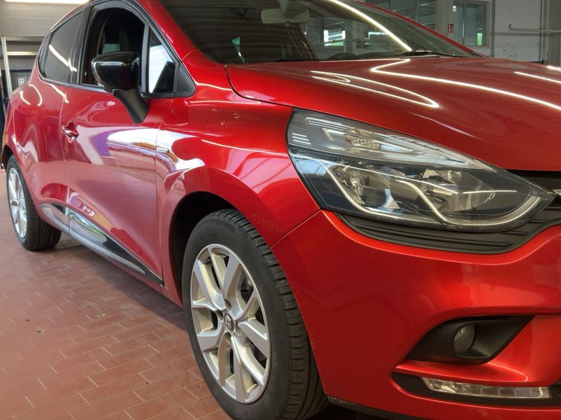 Renault Clio 1.2 Limited 2018 – снимка 12
