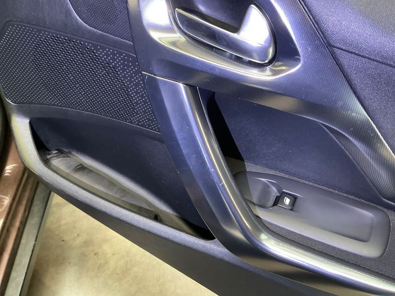 Peugeot 2008 1.6 Blue-HDi Allure 2015 – снимка 36
