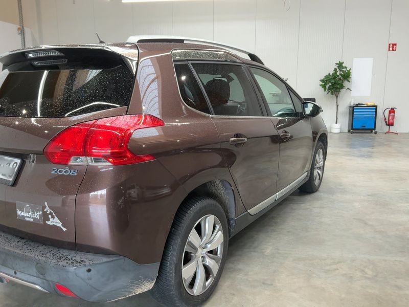 Peugeot 2008 1.6 Blue-HDi Allure 2015 – снимка 8