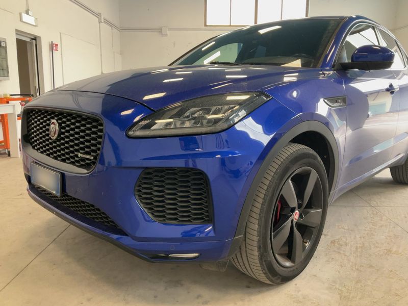 Jaguar E-Pace D150 R-Dynamic S AWD 2019 – снимка 2