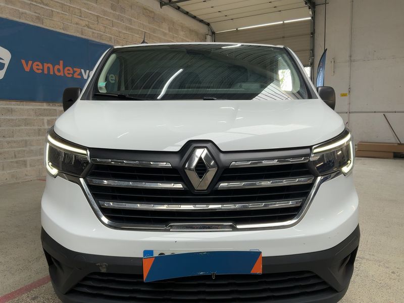 Renault Trafic 2.0 BLUE dCi L2H1 3T Confort 2023 – снимка 14