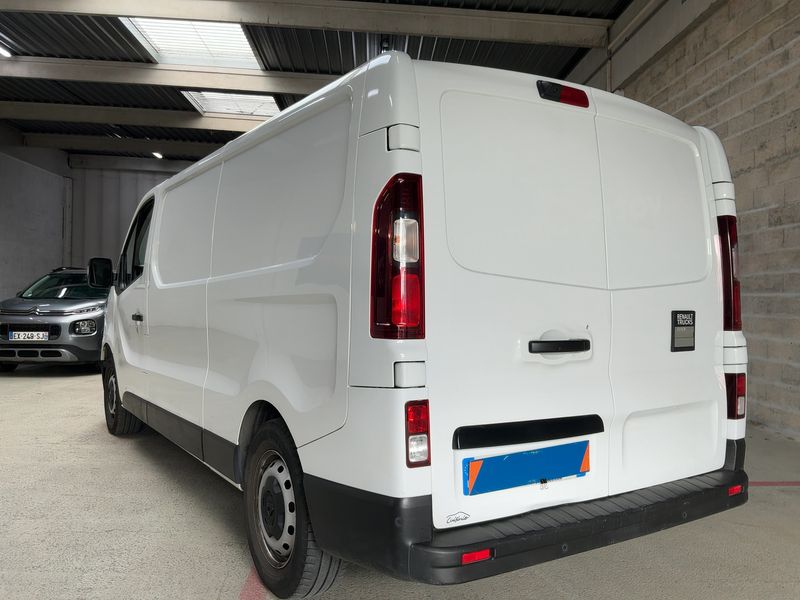 Renault Trafic 2.0 BLUE dCi L2H1 3T Confort 2023 – снимка 6