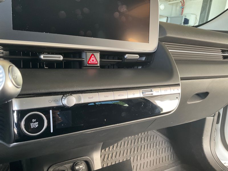 Hyundai IONIQ 5 electric drive 239 kW Evolution 4WD 2023 – снимка 24