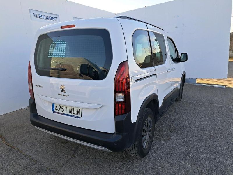 Peugeot Rifter 1.2 PureTech Allure N1 L1 2023 – снимка 4