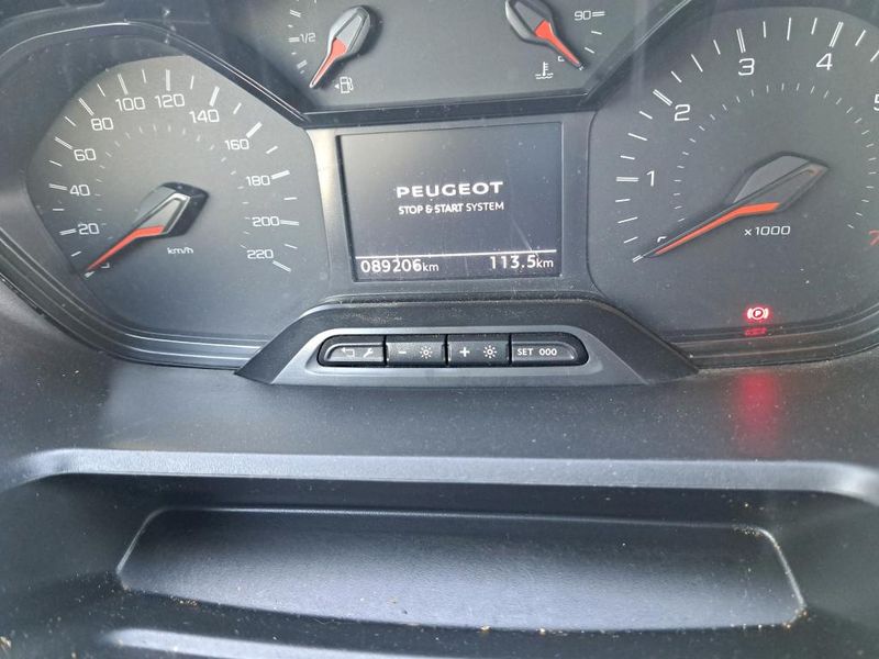 Peugeot Rifter 1.2 PureTech Allure N1 L1 2023 – снимка 9