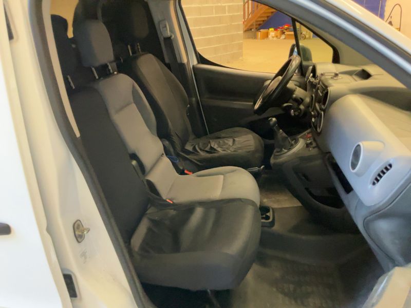 Citroen Berlingo 1.6 Blue-HDi Club L1 2016 – снимка 16