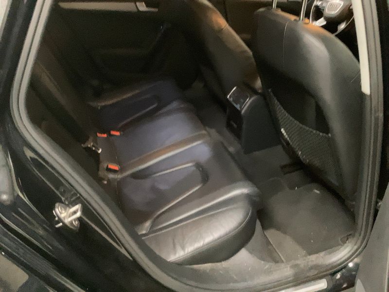 Audi A4 2.0 TDI Ambiente 2012 – снимка 14