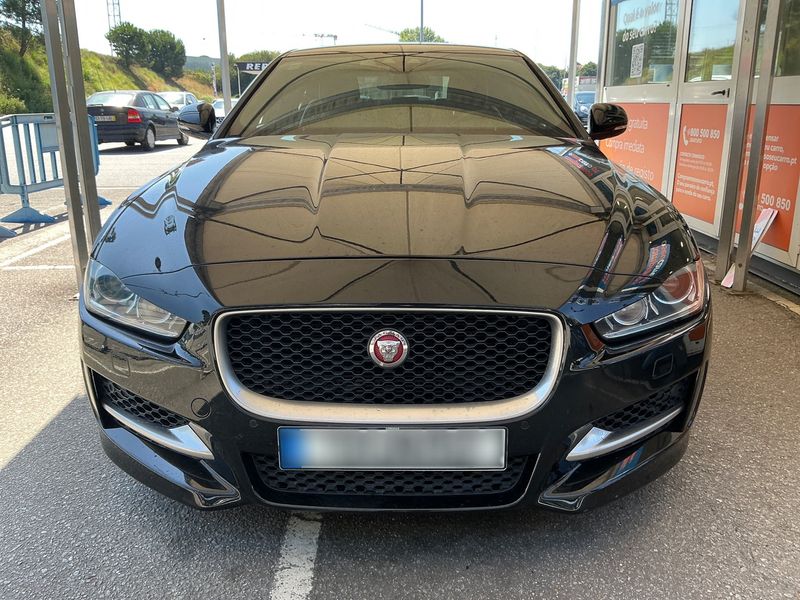 Jaguar XE 20d R-Sport 2018 – снимка 14