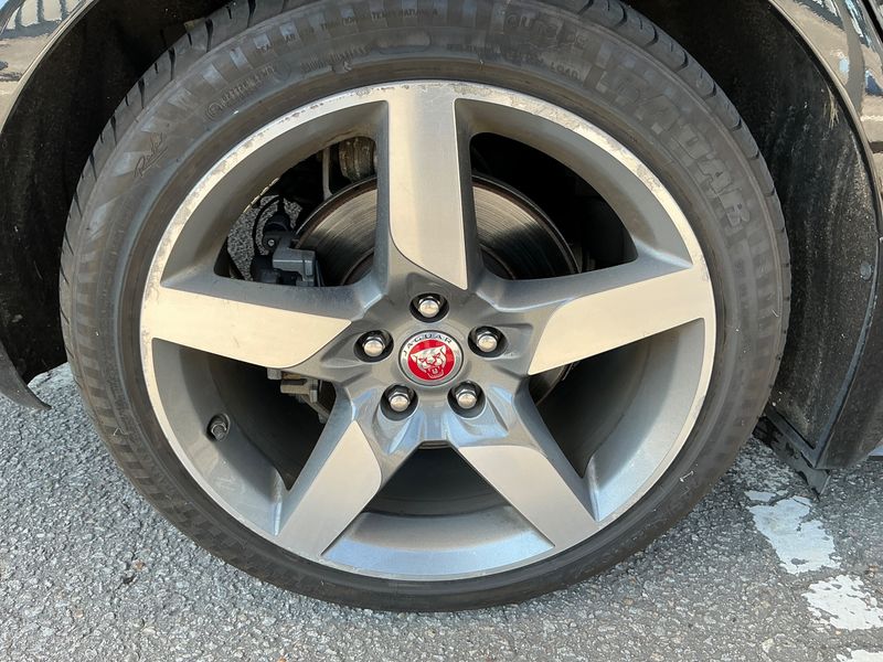 Jaguar XE 20d R-Sport 2018 – снимка 9