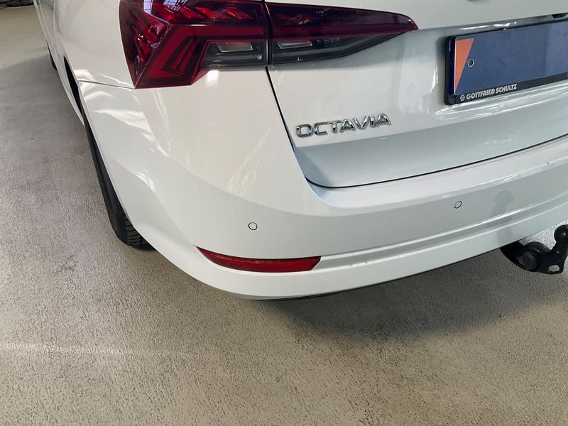 Skoda Octavia 2.0 TDI Clever 2022 – снимка 37