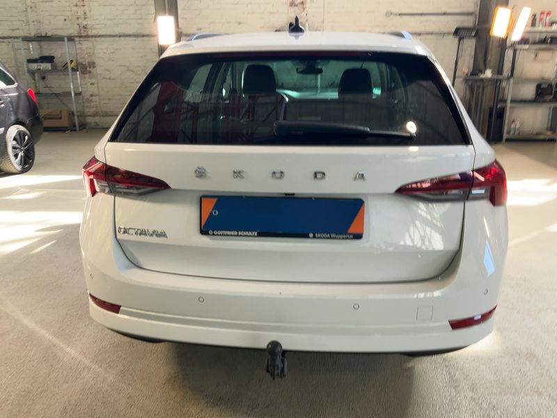 Skoda Octavia 2.0 TDI Clever 2022 – снимка 7