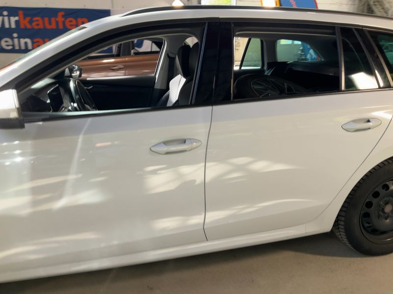 Skoda Octavia 2.0 TDI Clever 2022 – снимка 4