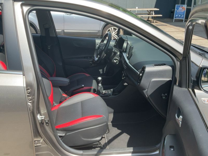 Kia Picanto 1.0 GT Line 2020 – снимка 16