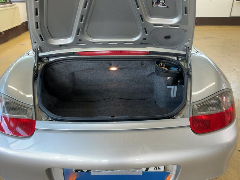 Porsche Boxster 2.5 1997 – снимка 15