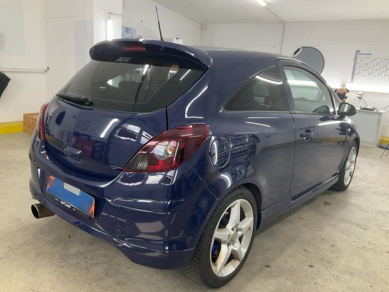 Opel Corsa 1.6 Turbo 150 Jahre Opel 2012 – снимка 8