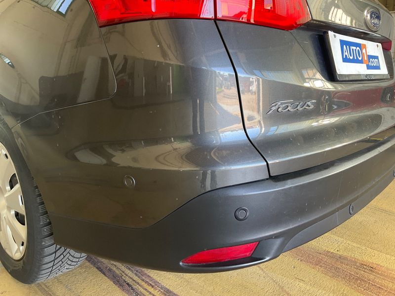Ford Focus 1.0 EcoBoost Titanium 2016 – снимка 45