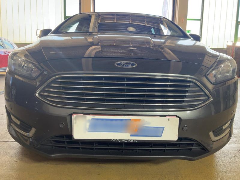 Ford Focus 1.0 EcoBoost Titanium 2016 – снимка 14