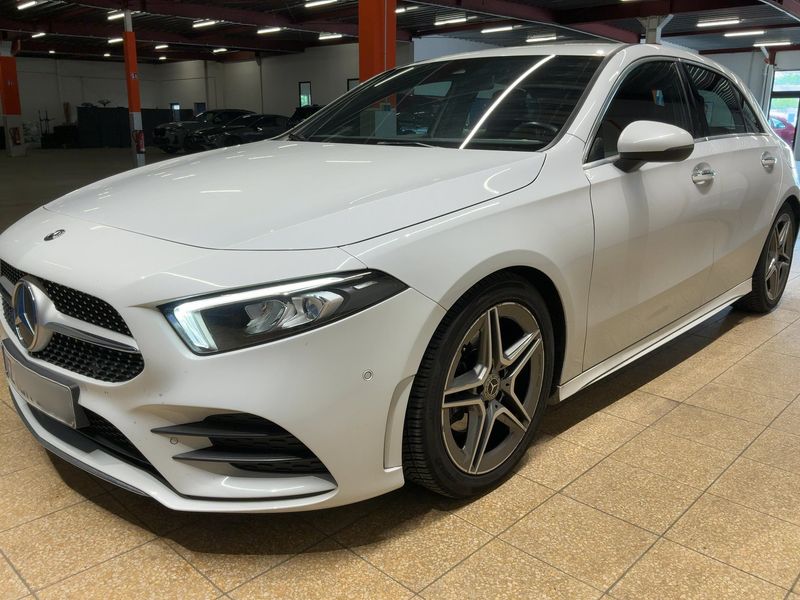 Mercedes-Benz A-Klasse A 200 d AMG Line 2020 – снимка 2