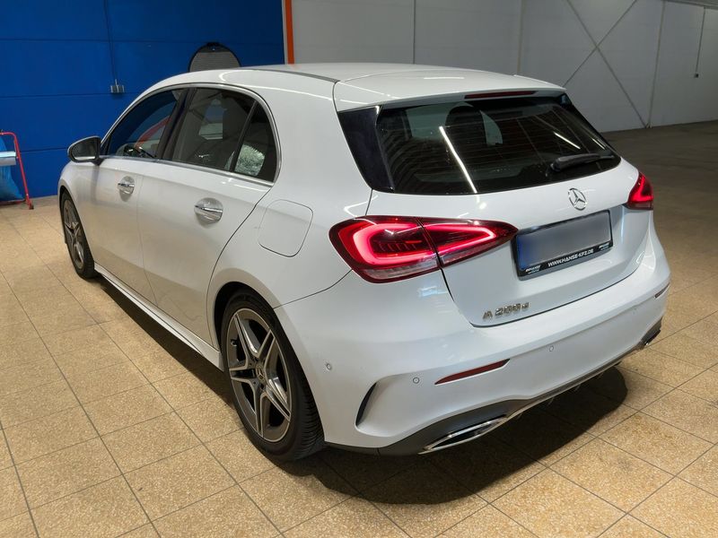 Mercedes-Benz A-Klasse A 200 d AMG Line 2020 – снимка 6