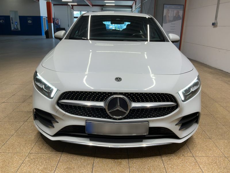 Mercedes-Benz A-Klasse A 200 d AMG Line 2020 – снимка 14
