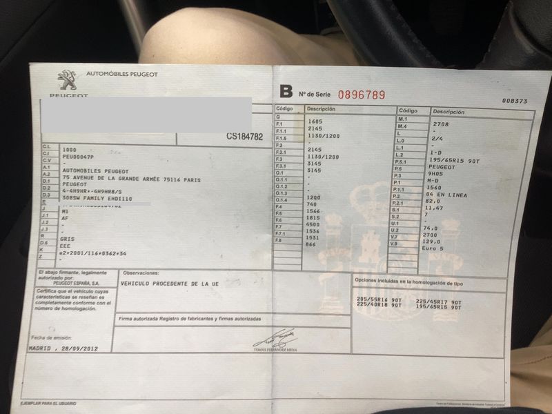 Peugeot 308 1.6 HDi Envy 2013 – снимка 21
