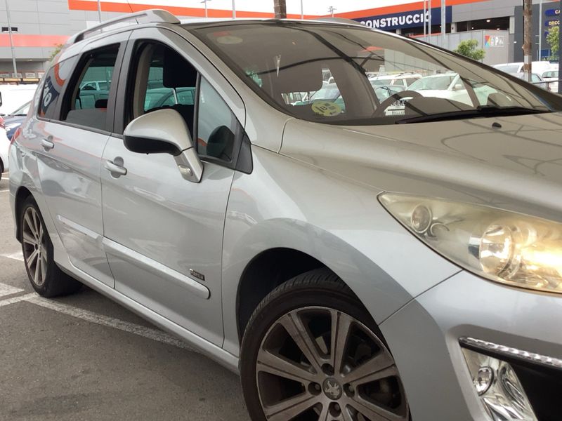 Peugeot 308 1.6 HDi Envy 2013 – снимка 12