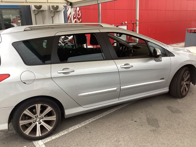 Peugeot 308 1.6 HDi Envy 2013 – снимка 10