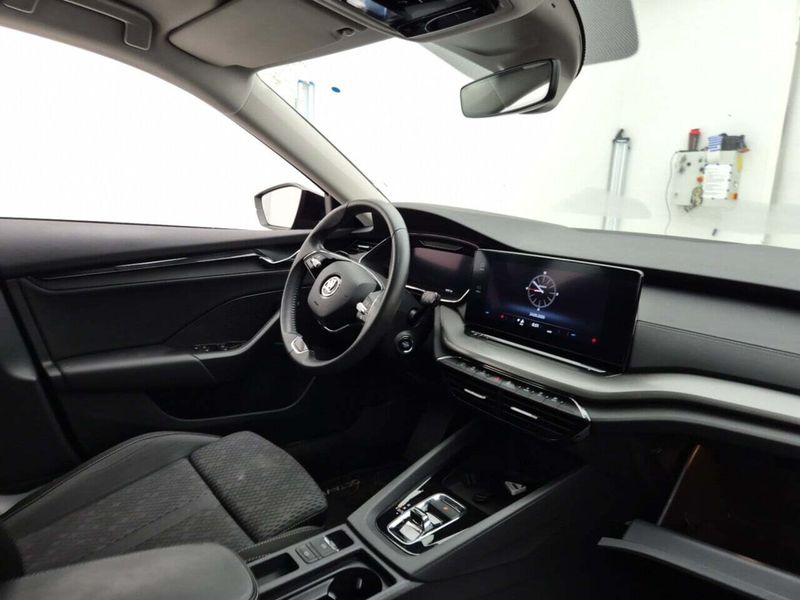 Skoda Octavia 2.0 TDI Ambition 2023 – снимка 3