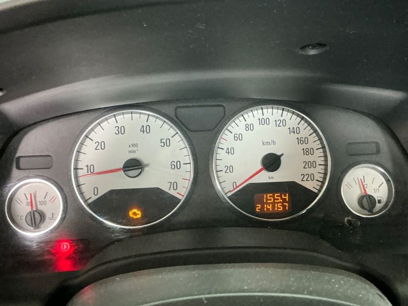 Opel Zafira 1.8 Increibles 2005 – снимка 4