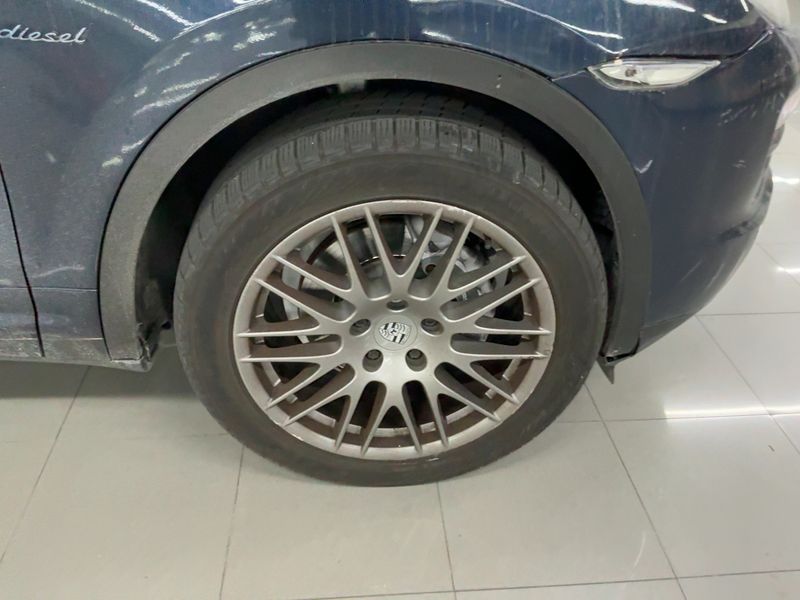 Porsche Cayenne Diesel 2013 – снимка 11