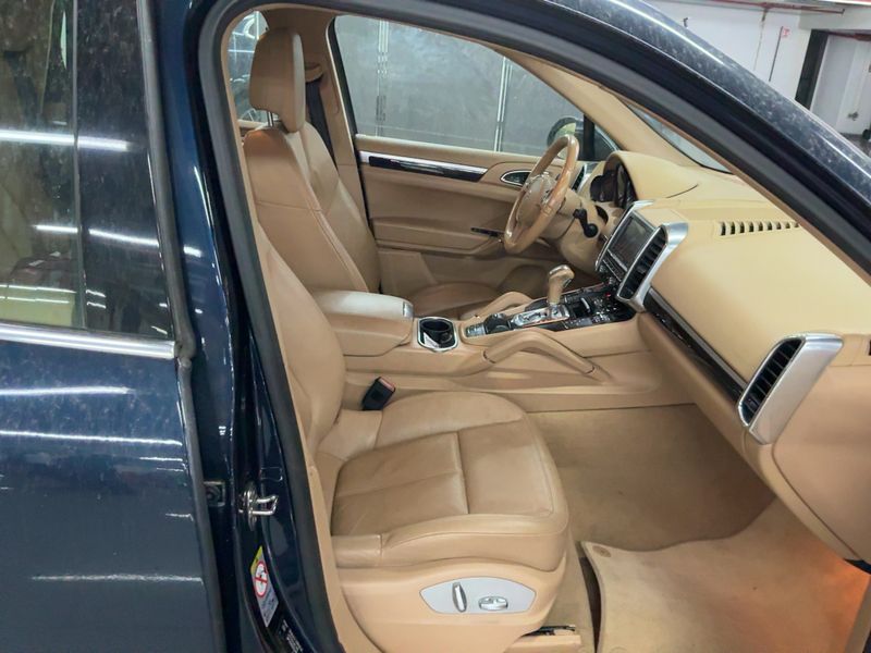 Porsche Cayenne Diesel 2013 – снимка 16