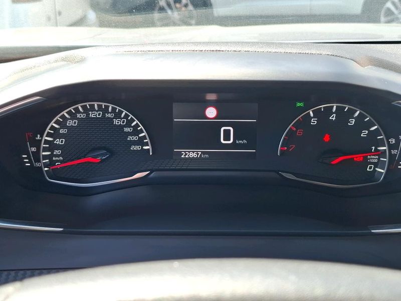 Peugeot 2008 1.2 PureTech Active Pack 2022 – снимка 11