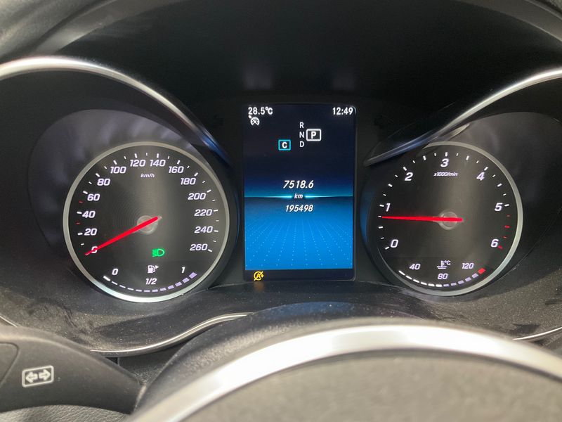 Mercedes-Benz C-Klasse C 220 d T Avantgarde 2019 – снимка 19