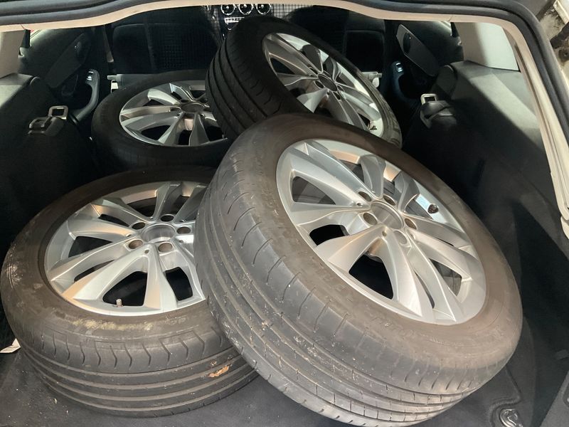 Mercedes-Benz C-Klasse C 220 d T Avantgarde 2019 – снимка 15