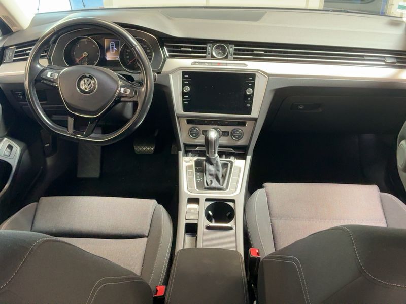 Volkswagen Passat 1.6 TDI 2019 – снимка 12