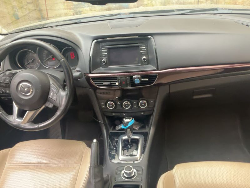 Mazda 6 2.2 Turbodiesel Exceed 2015 – снимка 17