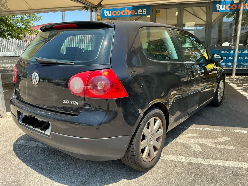 Volkswagen Golf V 2.0 TDI Sportline 2005 – снимка 2