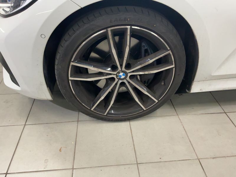 BMW 3er 330i xDrive M Sport 2021 – снимка 3