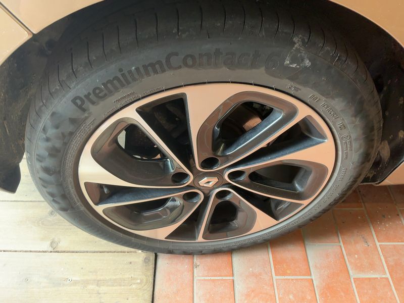 Renault Grand Scenic 1.2 TCe Energy BOSE Edition 2016 – снимка 9
