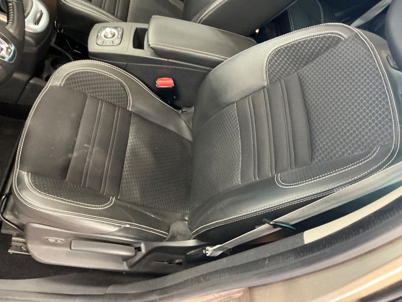 Renault Grand Scenic 1.2 TCe Energy BOSE Edition 2016 – снимка 28