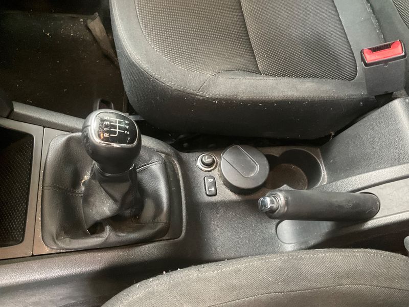 Skoda Yeti 2.0 TDI Outdoor 2014 – снимка 35
